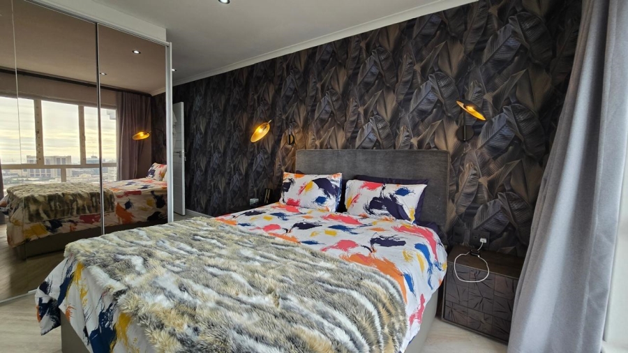 To Let 2 Bedroom Property for Rent in Vredehoek Western Cape